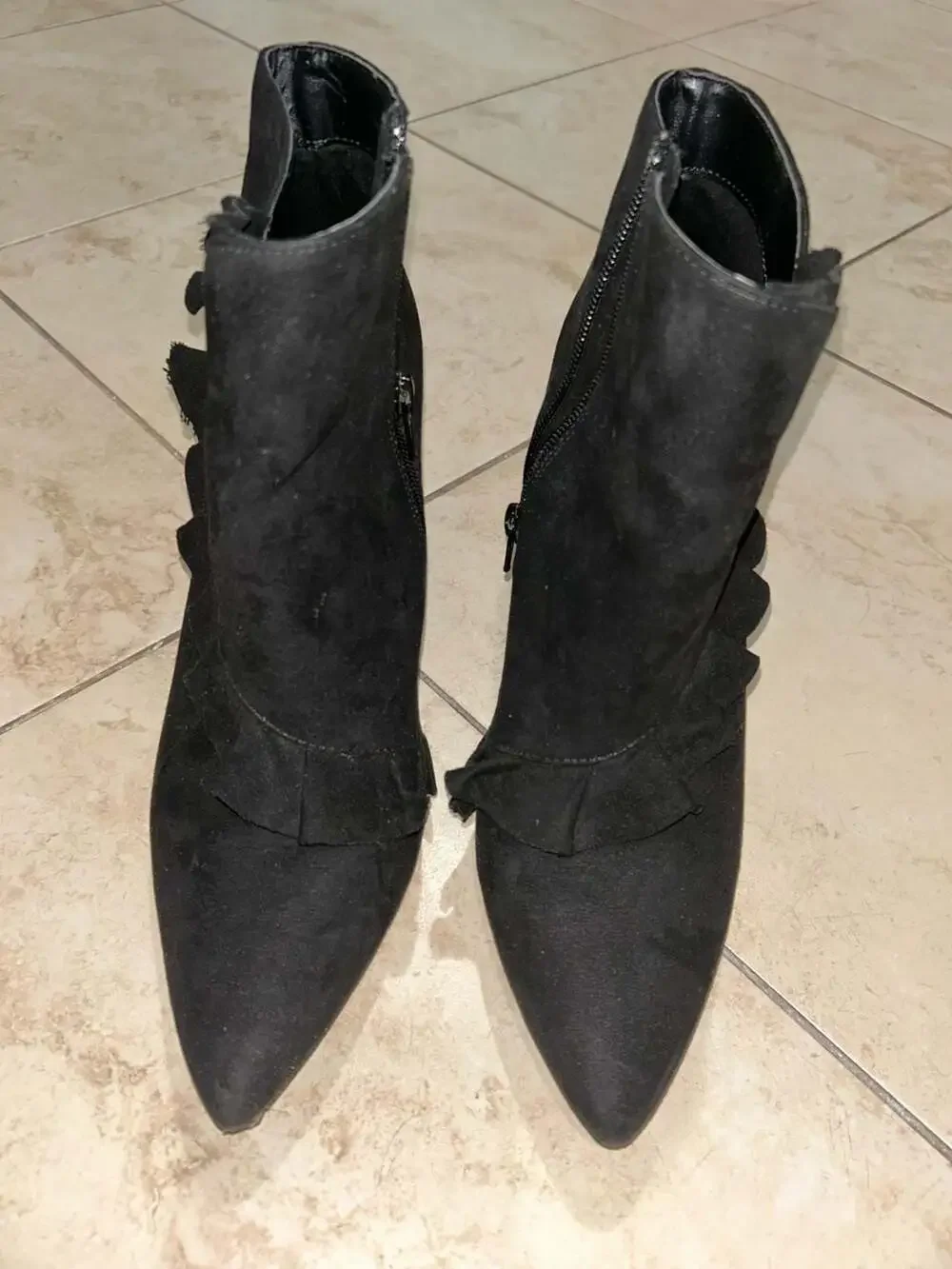 Unbranded Black Faux Suede Pointed Toe Ruffle Ankle Stiletto Boots Size 11